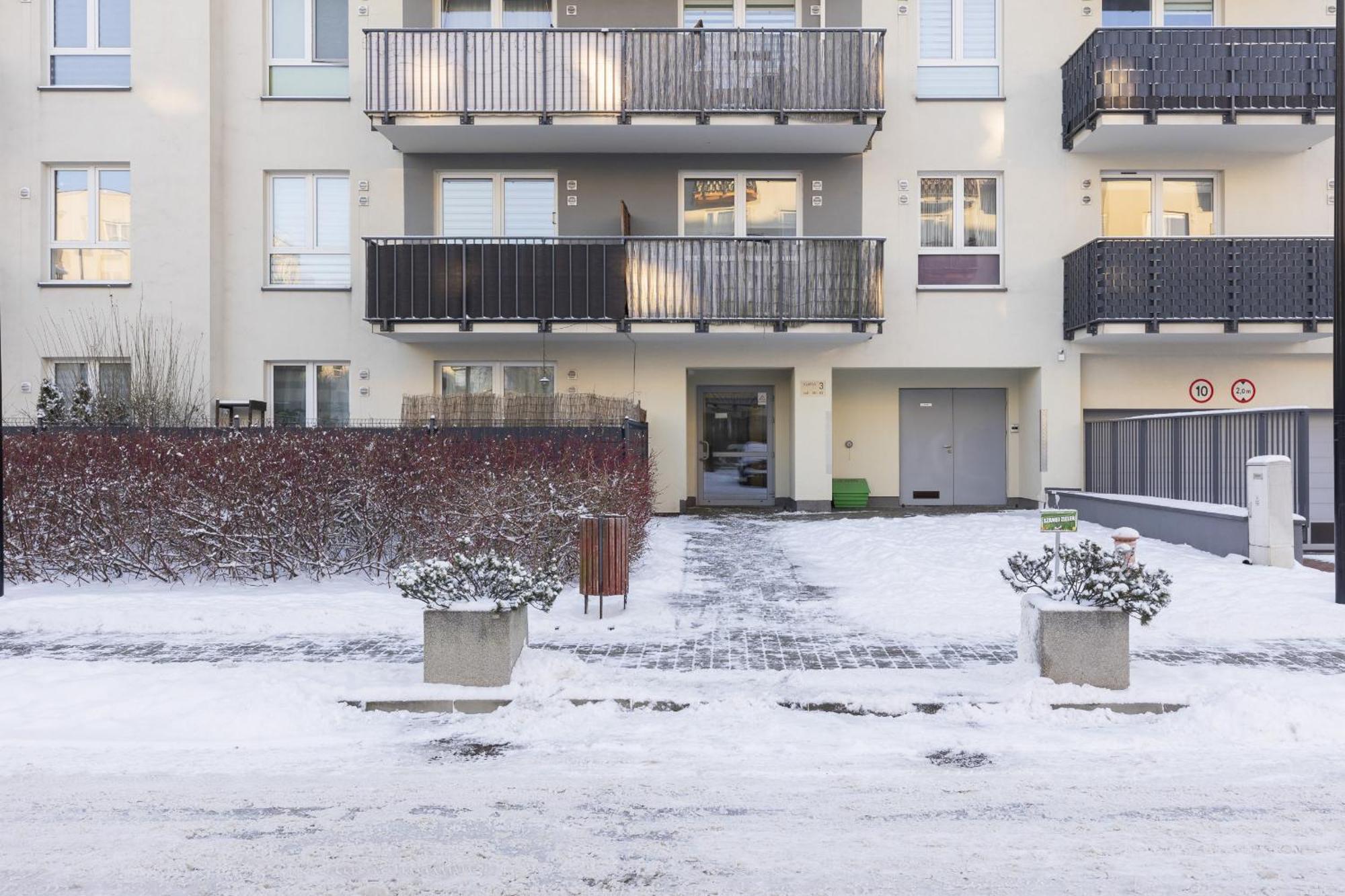 Subtle Colors In With Furnished Balcony By Renters Apartment *
